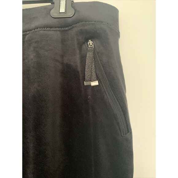 Chicos Women Pants XXL Black Velvet Pull On Pockets Capris/ Ankle Length - Picture 2 of 4